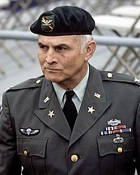 Photo of Colonel Charlie Beckwith